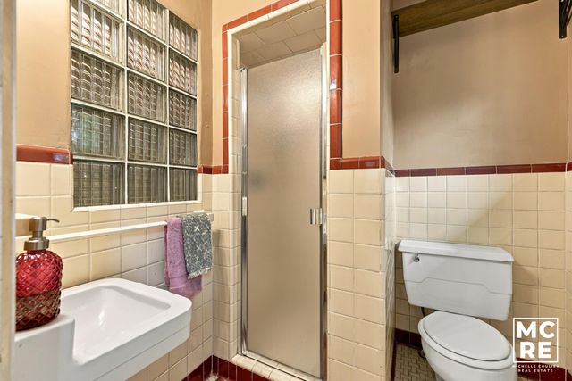 160 Burr Oak Street Ne, City Of Grand Rapids, MI 49505