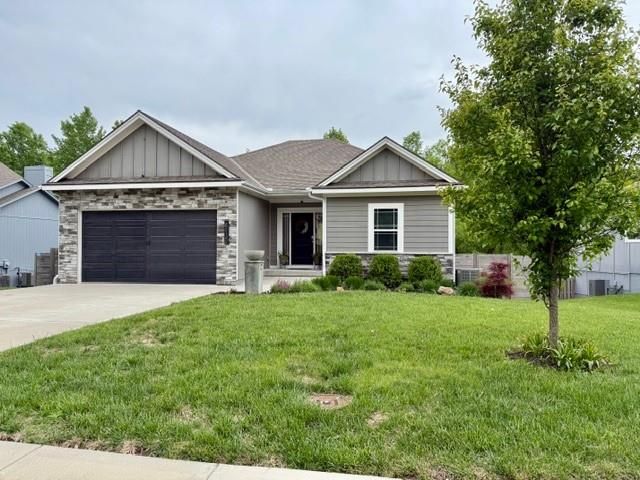 415 E 166th Court, Belton, MO 64012
