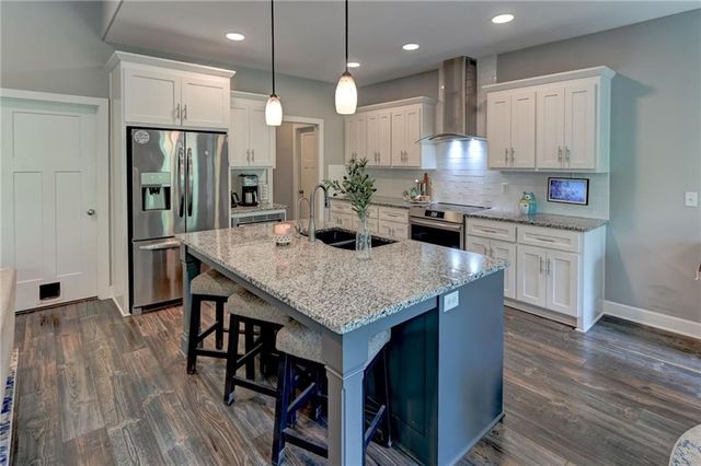 415 E 166th Court, Belton, MO 64012