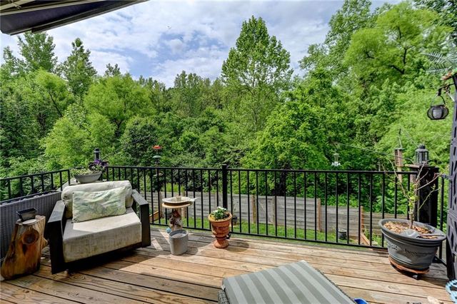 415 E 166th Court, Belton, MO 64012