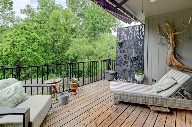 415 E 166th Court, Belton, MO 64012