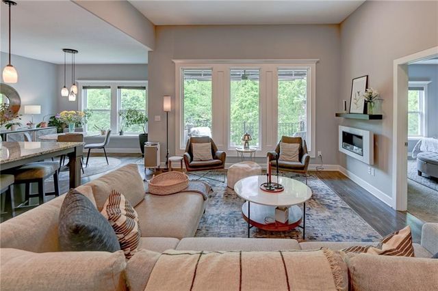 415 E 166th Court, Belton, MO 64012