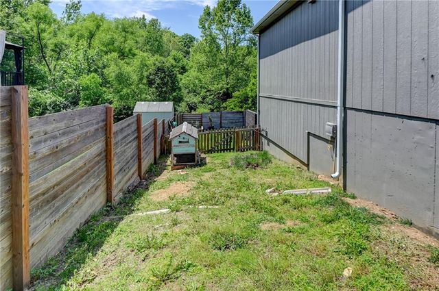 415 E 166th Court, Belton, MO 64012