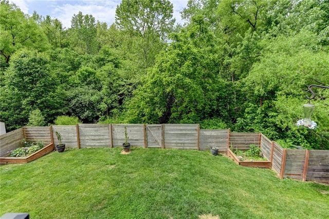 415 E 166th Court, Belton, MO 64012