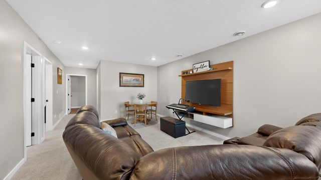 5303 56th Street NW, Rochester, MN 55901