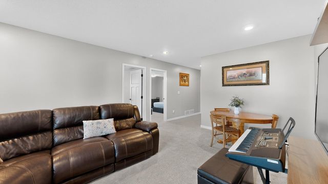 5303 56th Street NW, Rochester, MN 55901