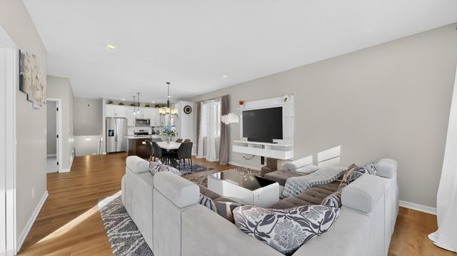 5303 56th Street NW, Rochester, MN 55901