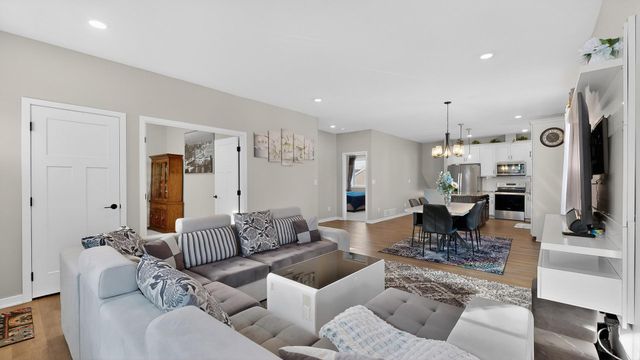 5303 56th Street NW, Rochester, MN 55901