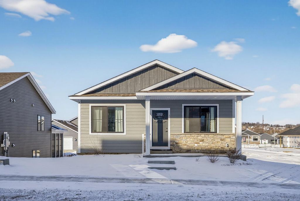 5303 56th Street NW, Rochester, MN 55901