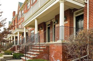3047 Camden Drive, Troy, MI 48084