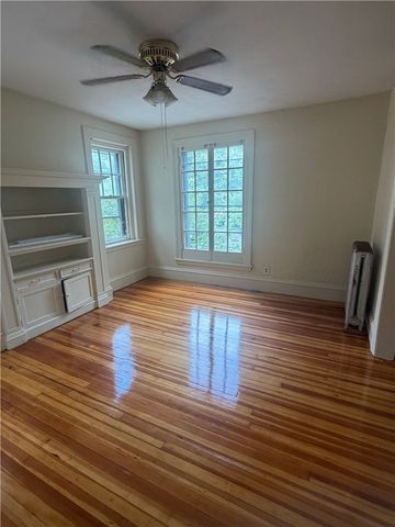 218 Waterman Street, Providence, RI 02906