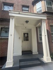 218 Waterman Street, Providence, RI 02906