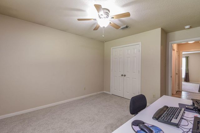 203 Summer Pine Court, Conroe, TX 77304