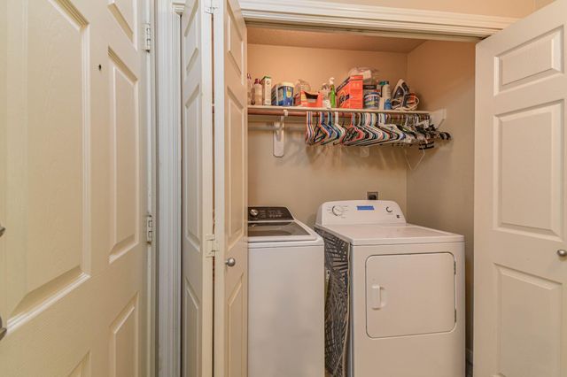 203 Summer Pine Court, Conroe, TX 77304