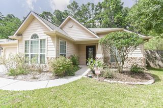 203 Summer Pine Court, Conroe, TX 77304