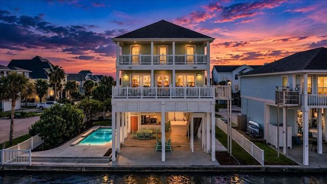 3728 Sabrina, Galveston, TX 77554