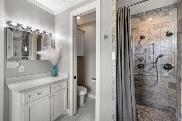 3728 Sabrina, Galveston, TX 77554