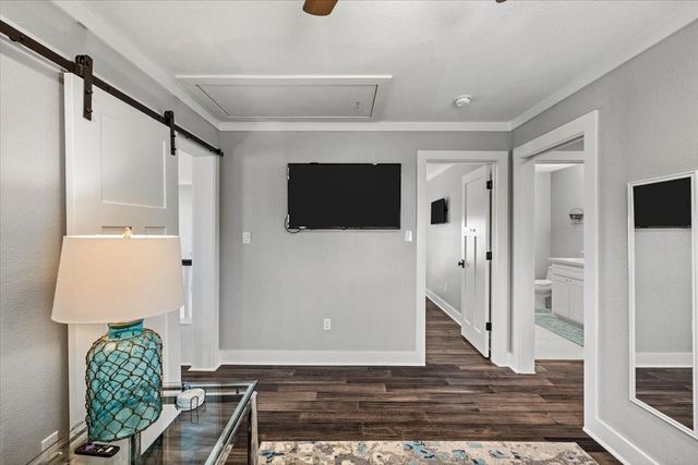 3728 Sabrina, Galveston, TX 77554