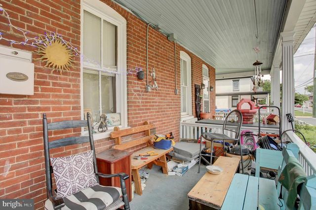 162-164 N ALLISON STREET, Greencastle, PA 17225
