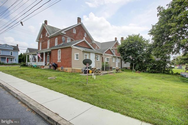 162-164 N ALLISON STREET, Greencastle, PA 17225