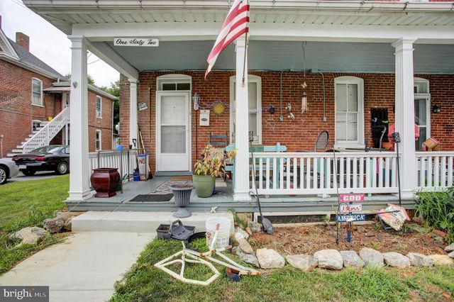 162-164 N ALLISON STREET, Greencastle, PA 17225