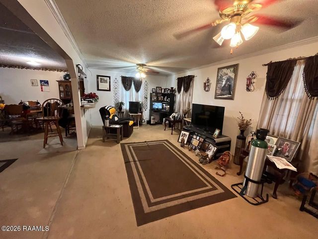 305 9th Street, Franklin, LA 70538