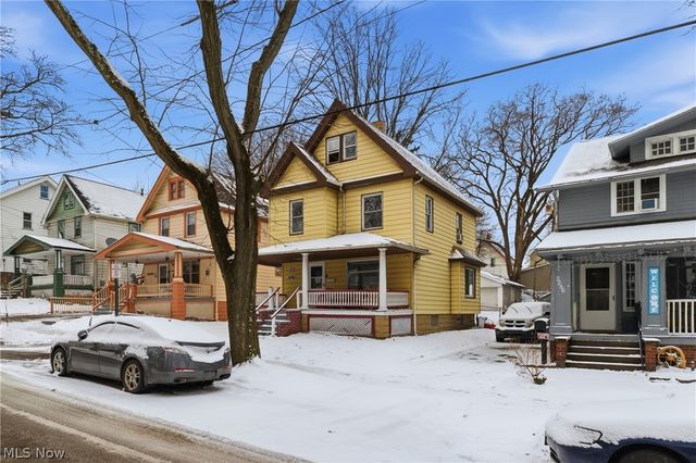 3290 W 82nd Street, Cleveland, OH 44102