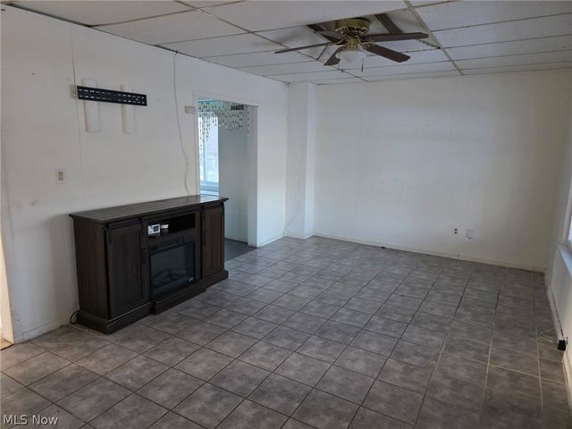 3290 W 82nd Street, Cleveland, OH 44102