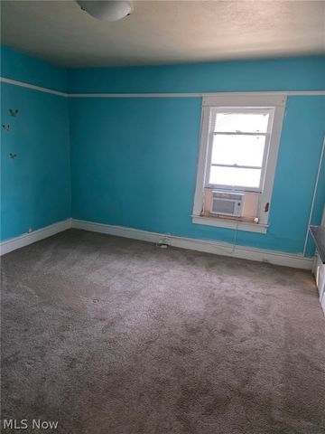 3290 W 82nd Street, Cleveland, OH 44102