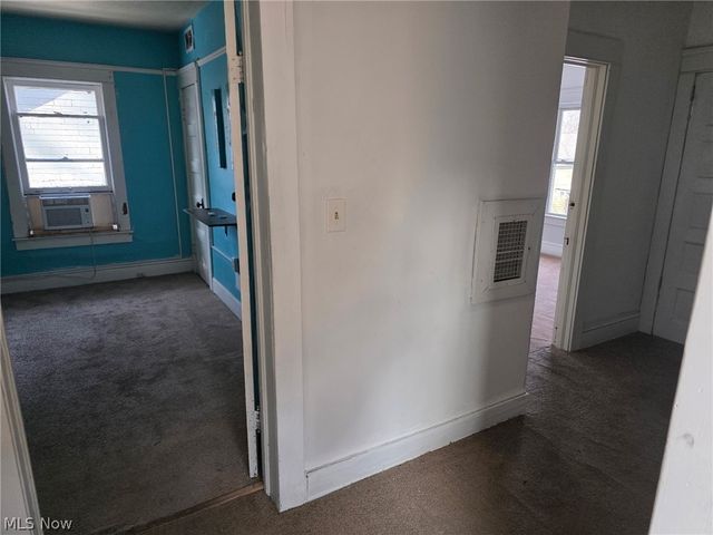 3290 W 82nd Street, Cleveland, OH 44102