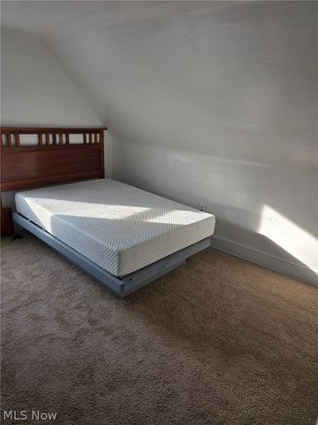 3290 W 82nd Street, Cleveland, OH 44102