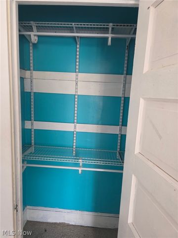 3290 W 82nd Street, Cleveland, OH 44102