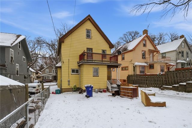 3290 W 82nd Street, Cleveland, OH 44102