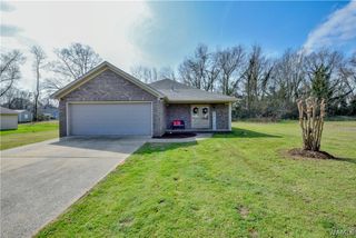 1221 Jamestown, Moundville, AL 35474