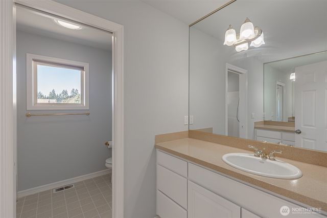 5207 77th Court W, University Place, WA 98467