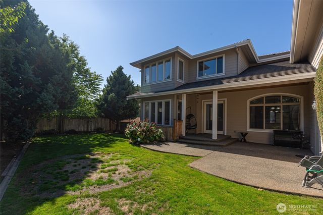 5207 77th Court W, University Place, WA 98467