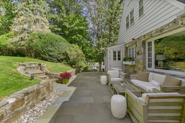 20 Indian Spring Road, Norwalk, CT 06853