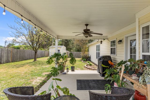 129 Tuxford Court, Raeford, NC 28376