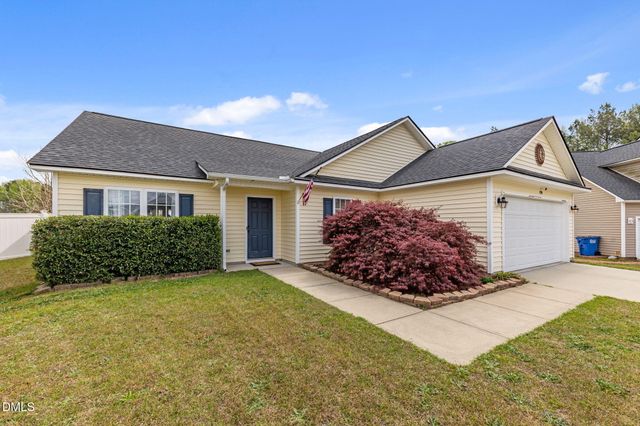 129 Tuxford Court, Raeford, NC 28376