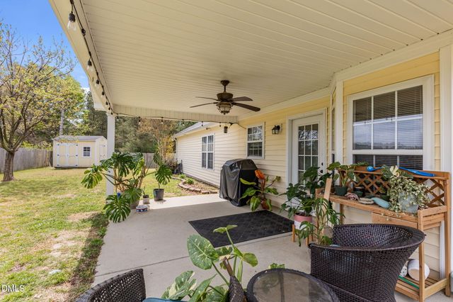 129 Tuxford Court, Raeford, NC 28376