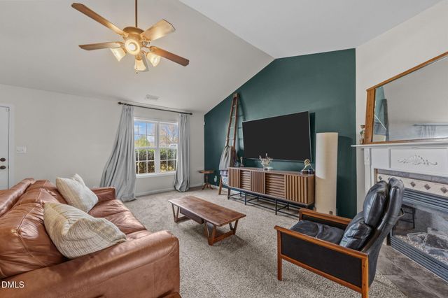 129 Tuxford Court, Raeford, NC 28376