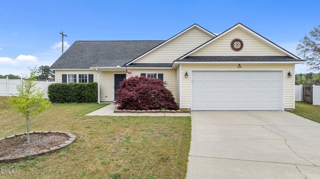 129 Tuxford Court, Raeford, NC 28376