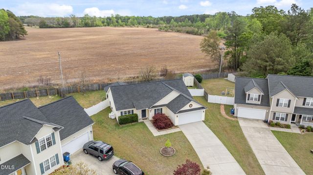 129 Tuxford Court, Raeford, NC 28376