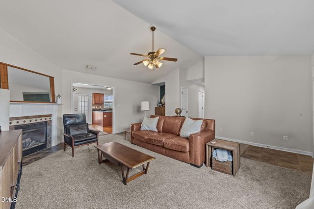 129 Tuxford Court, Raeford, NC 28376