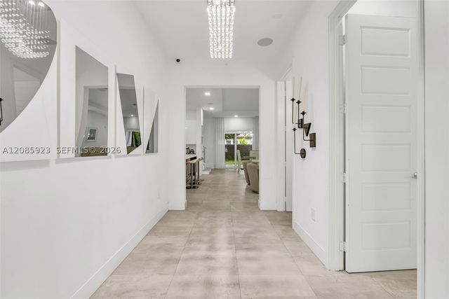 15071 SW 176th St, Miami, FL 33187