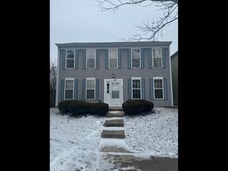 1009 Symphony Drive, Aurora, IL 60504