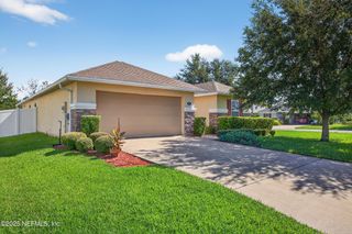 67 CRES COVE Court, Jacksonville, FL 32218