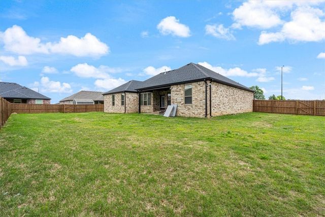 2600 Penny Street, Siloam Springs, AR 72761