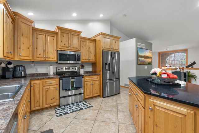 11384 269th Avenue NW, Zimmerman, MN 55398