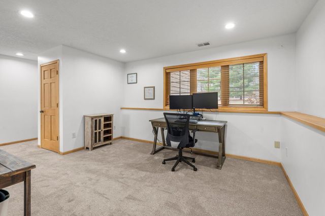 11384 269th Avenue NW, Zimmerman, MN 55398